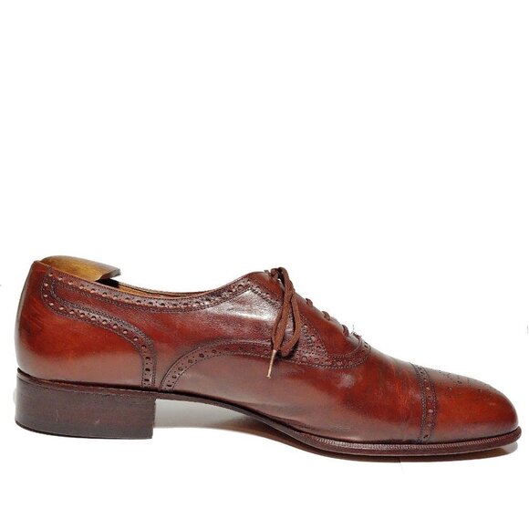 Bally \